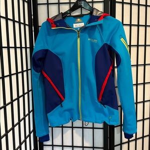Columbia Titanium Omniheat Blue Red hooded softshell jacket Medium EUC